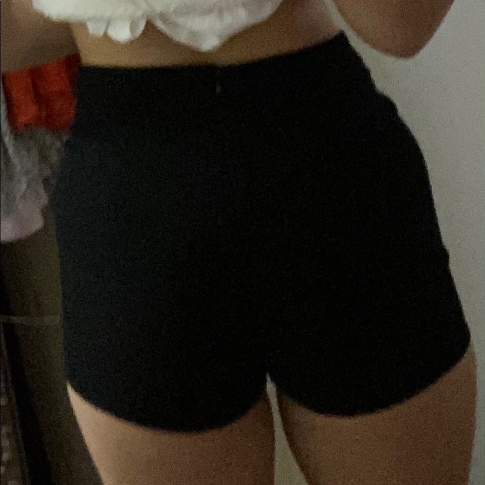 🙂black skort - Picture 2 of 2